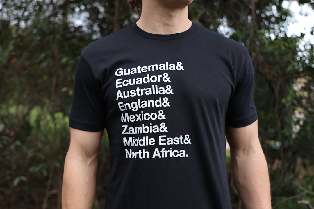 Missions
T-shirt
Black
Support
Male
Nature
Forest